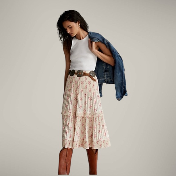 Polo Ralph Lauren Dresses & Skirts - Polo Ralph Lauren Satin Floral Pleated Skirt Size 2